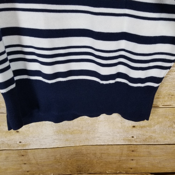 Trina Turk Cold Shoulder Dolman Sleeve Top - Picture 7 of 7